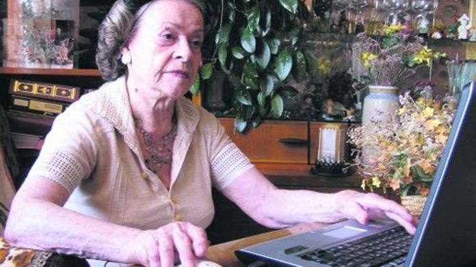 Украинцам подсказали, как проверить расчет пенсий через "пенсионный калькулятор"