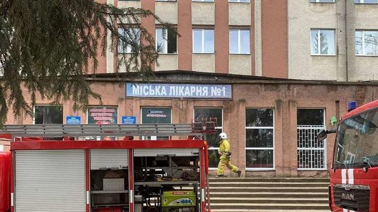 ЧП в Черновицкой больнице: названа шокирующая причина пожара