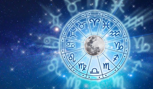 Близнецам придется делать сложный выбор: гороскоп на 1 марта