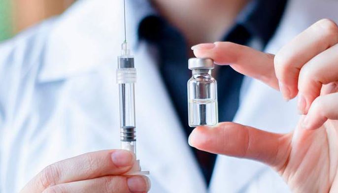 Можно ли самому выбрать вакцину от COVID-19? В Минздраве указали на нюансы