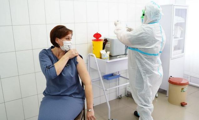 Украинцы забудут о коронавирусе: медик назвал срок