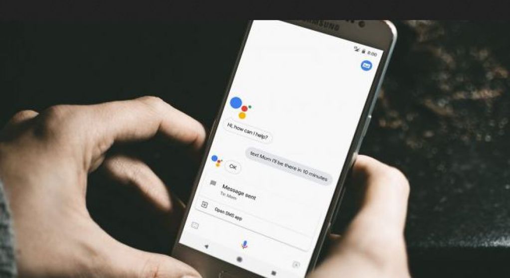 Google Assistant включается сам по себе: разработчики решают проблему