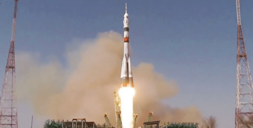 В Сети появилось ВИДЕО старта космического корабля "Ю. А. Гагарин". ВИДЕО
