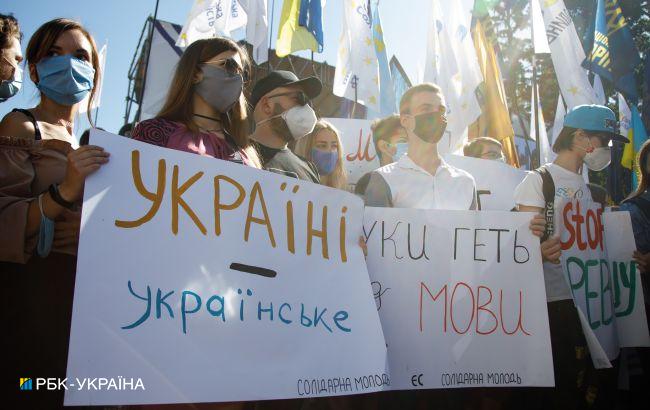 В Кабмине придумали, как чиновники должны сдавать экзамен по украинскому языку