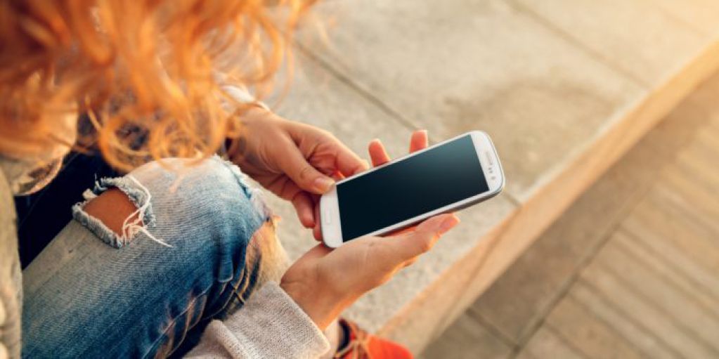 Как на смартфонах Android отключить возможную прослушку
