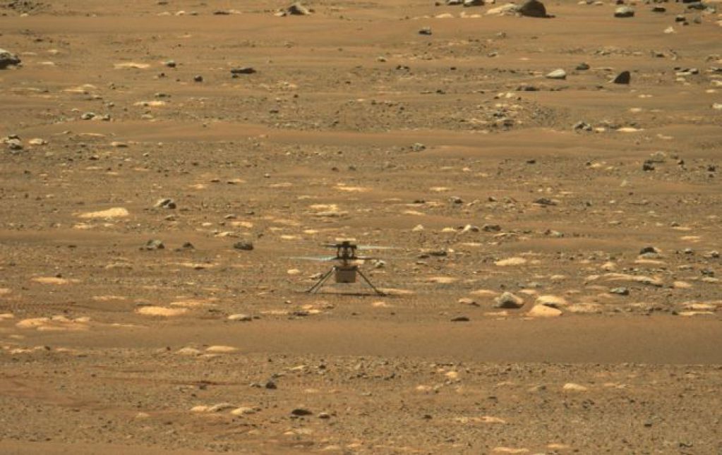 Марсоход NASA впервые получил кислород из атмосферы Красной планеты