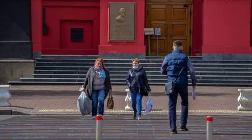 На следующей неделе шесть регионов Украины могут покинуть "красную" зону