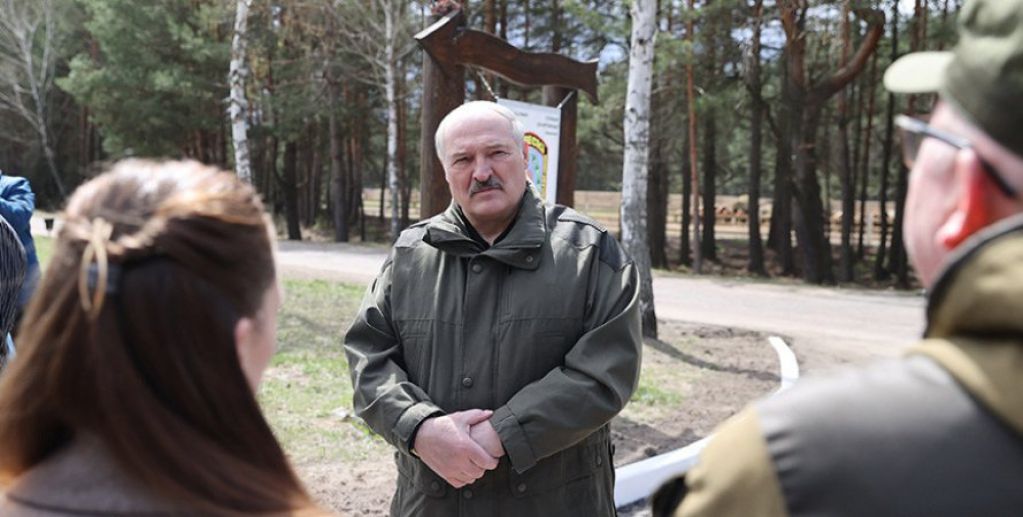 Снайперу обещали миллион долларов: Лукашенко раскрыл подробности "покушения"