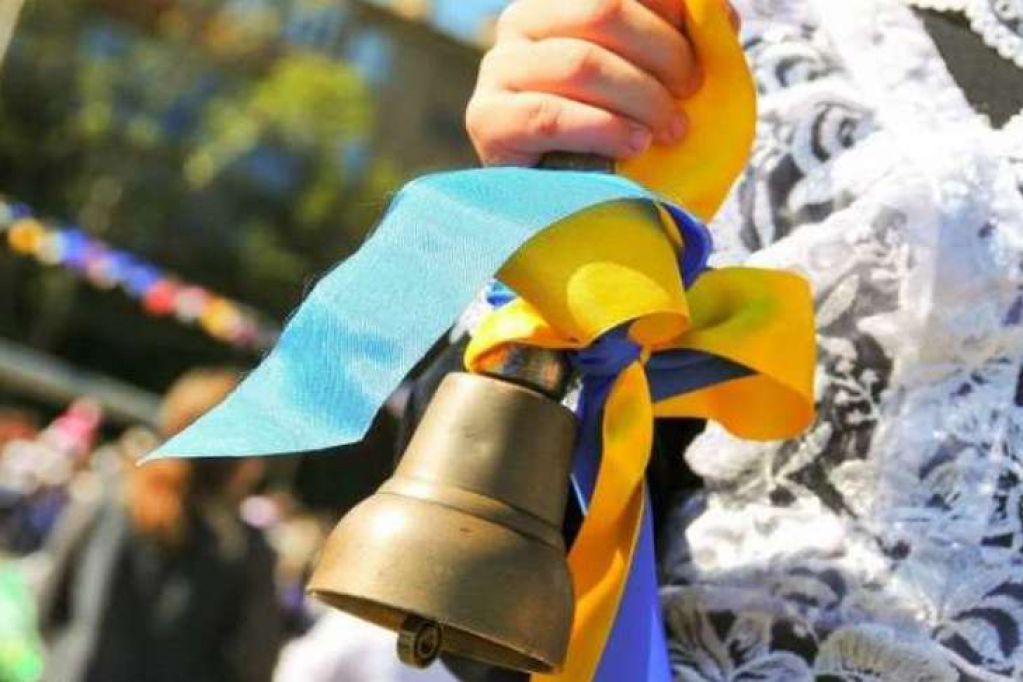 Первоклассники будут зачислены в школы по-новому: что изменилось