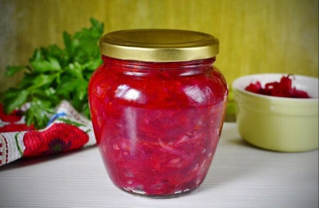 Борщ в банке: рецепт заготовки для вкусного украинского блюда