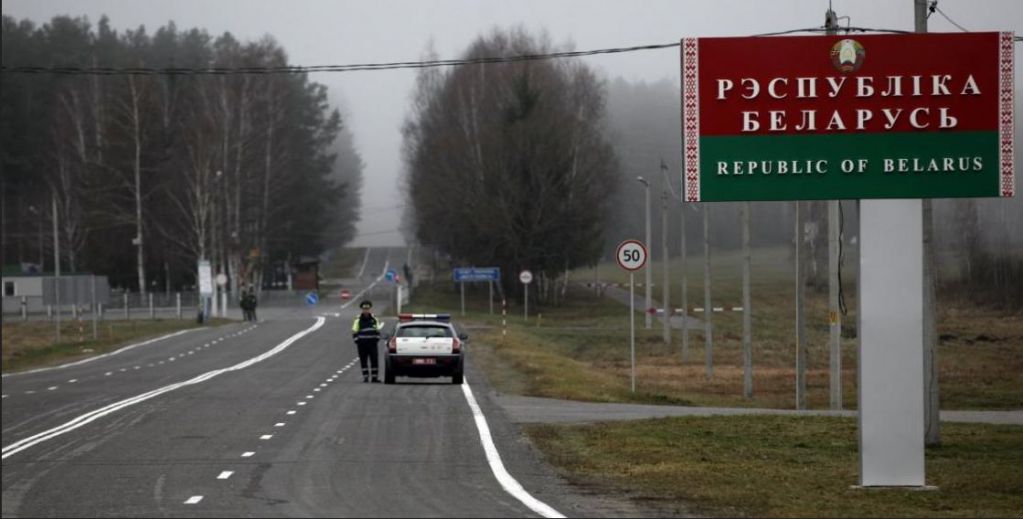 Беларусь вводит плату за выезд в Украину и другие соседние страны