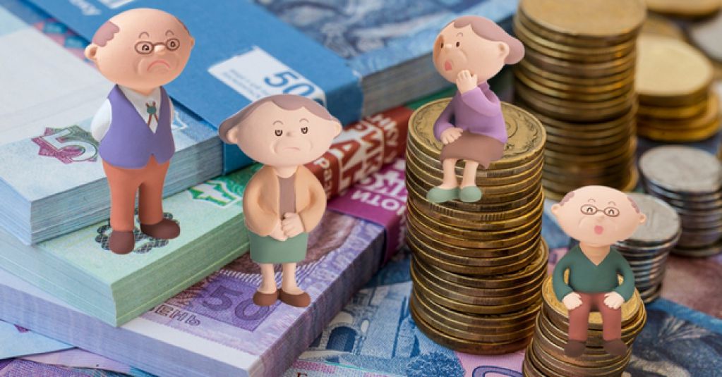 Часть украинцев не получат пенсий и в 63 года: кого оставят без выплат в 2022-м