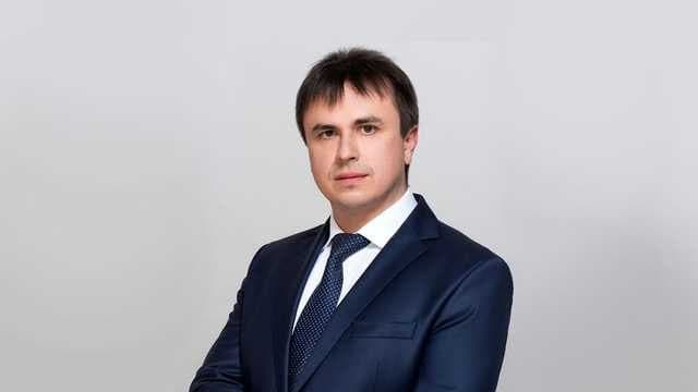 В ЗМІ заговорили про скандальну зміну президента Нотаріальної палати України