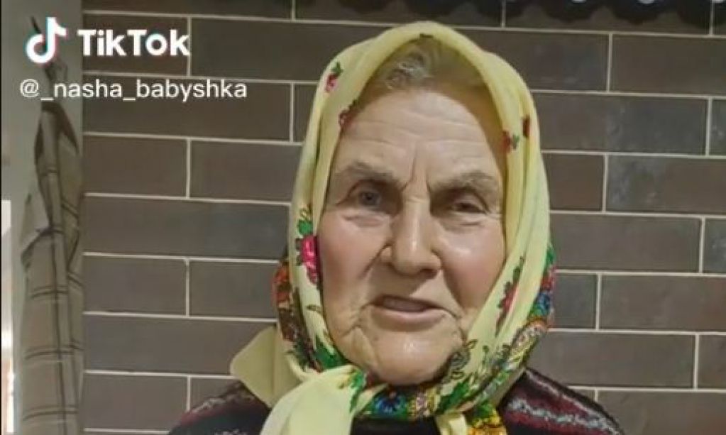 Украинская пенсионерка стала звездой ТикТок: 85 тысяч подписчиков. ВИДЕО