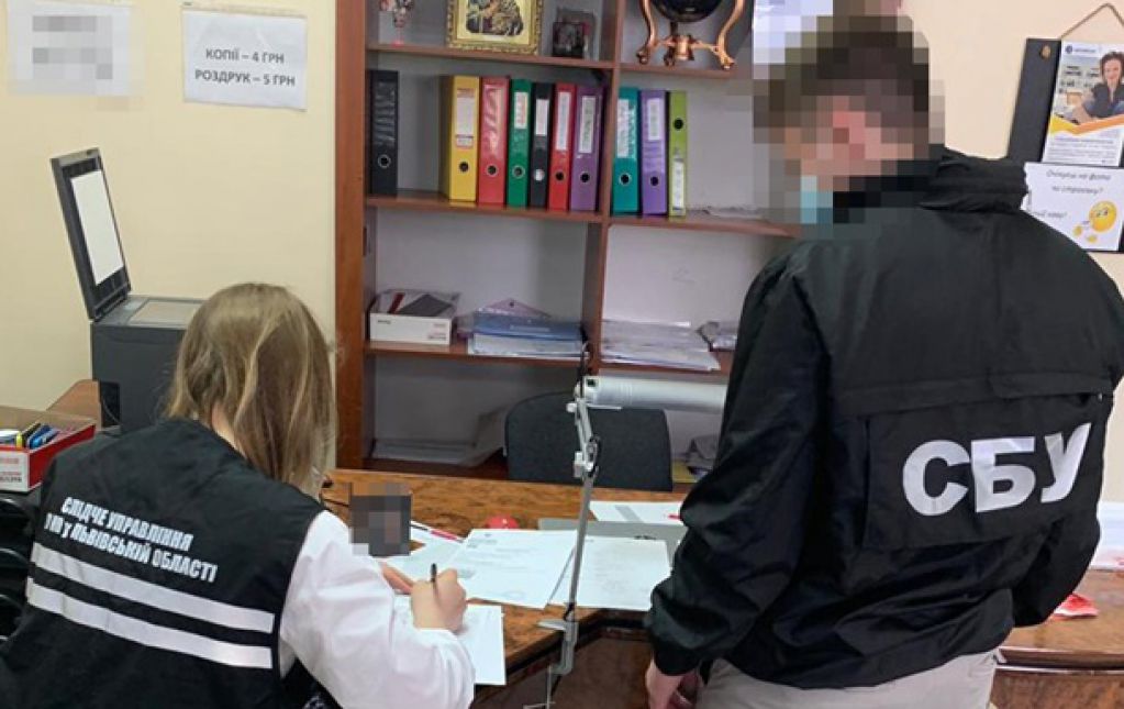 Стало известно, сколько в Украине стоят поддельные тесты на коронавирус. ФОТО