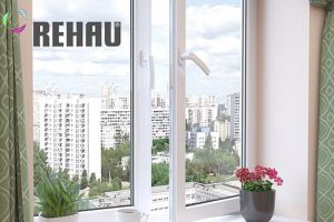 Окна Рехау