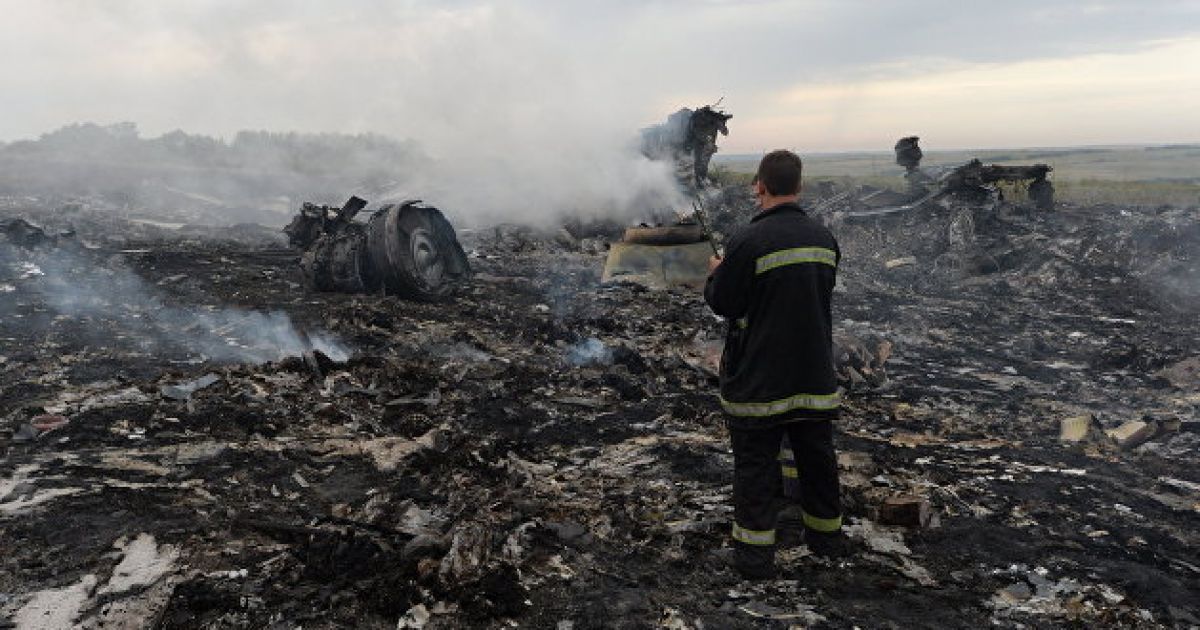Место крушения рейса MH17