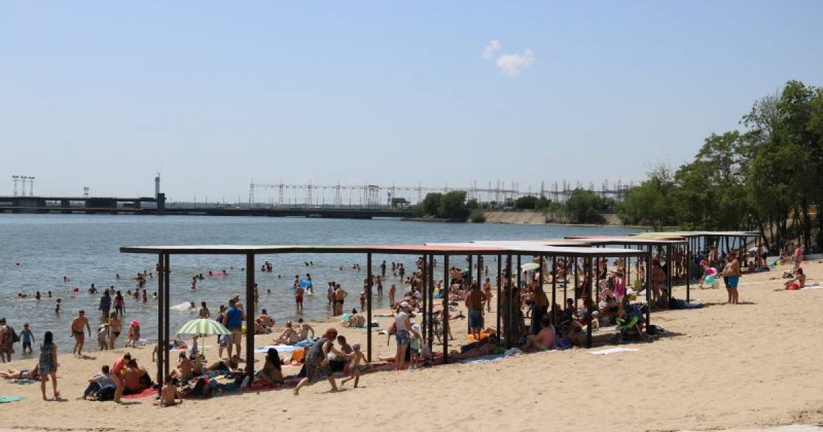 Центральный пляж Запорожья
