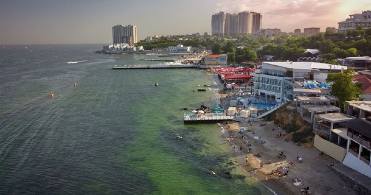 Зеленое море в Одессе