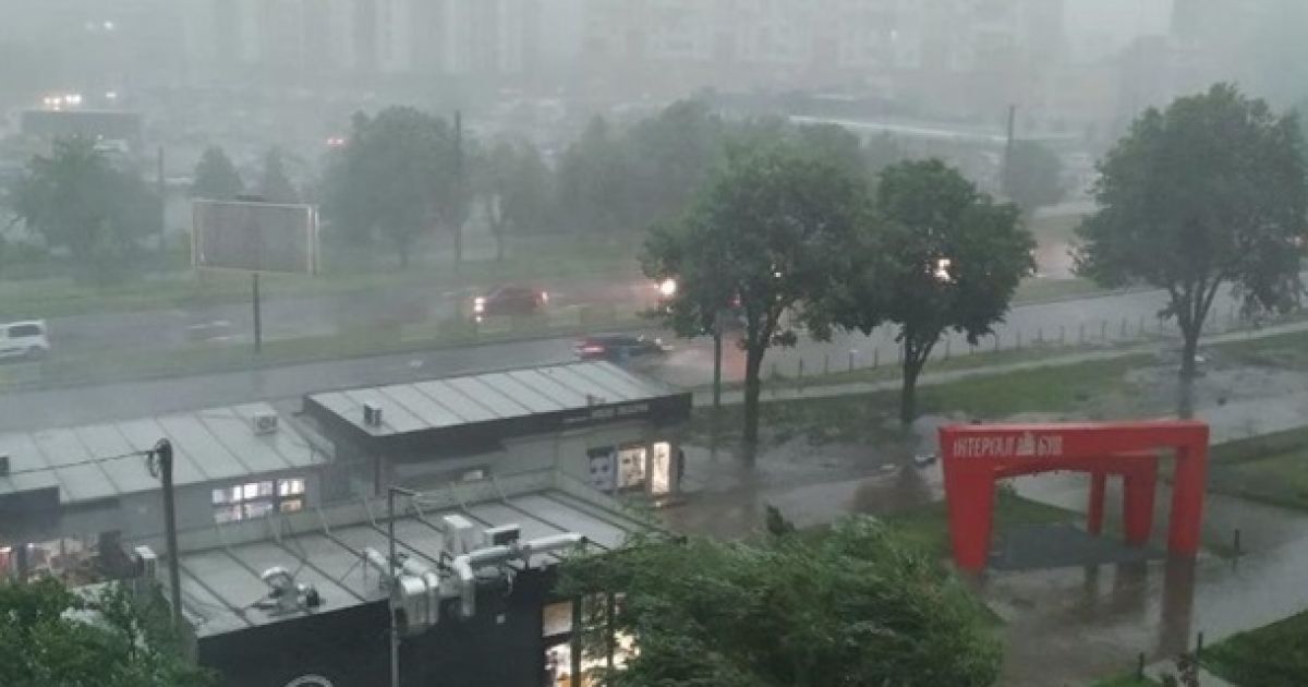 Буря во Львове