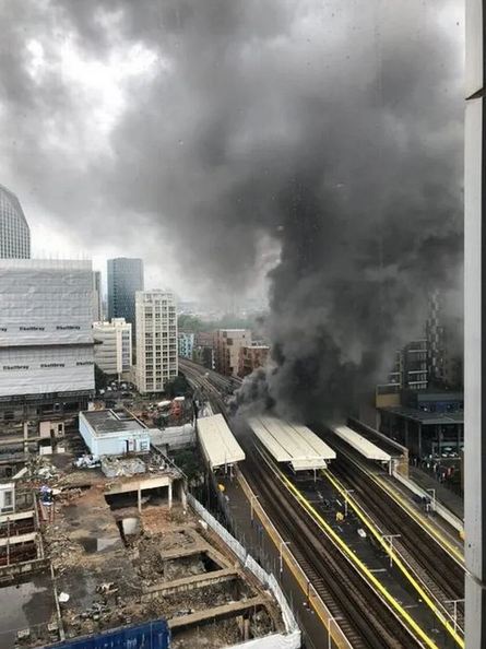 Взрыв в метро Лондона