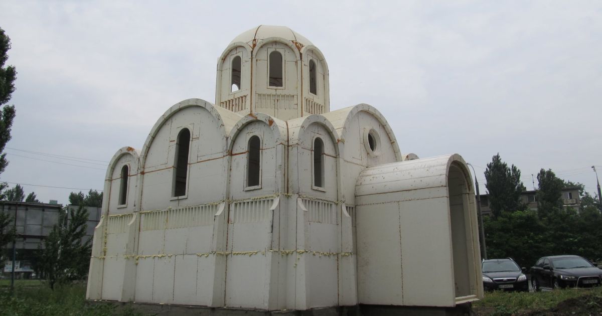 Церковь из пенопласта