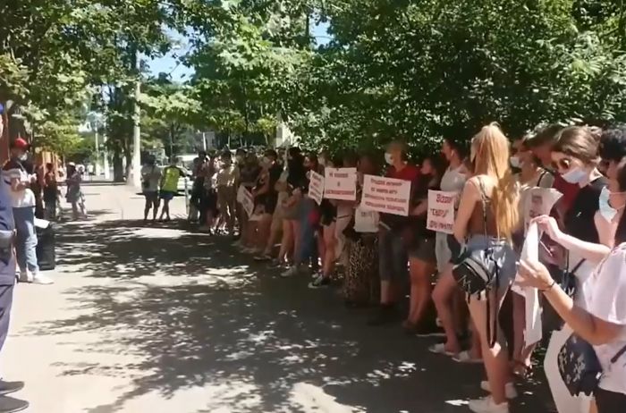 пикет генерального консульства Польши в Одессе