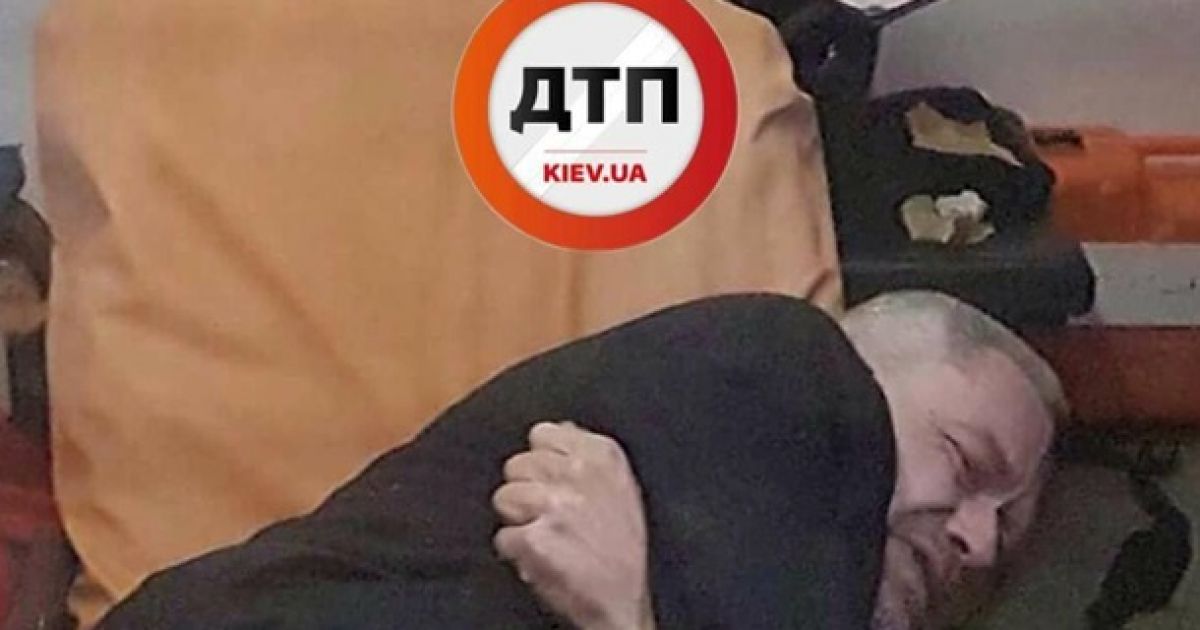 Дмитрий Усатов