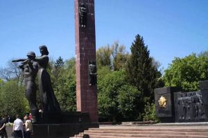 Монумент боевой славы