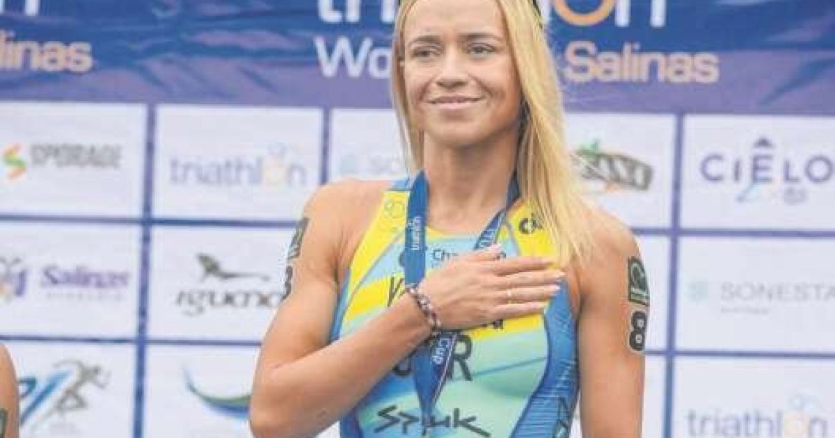 Юлия Елистратова