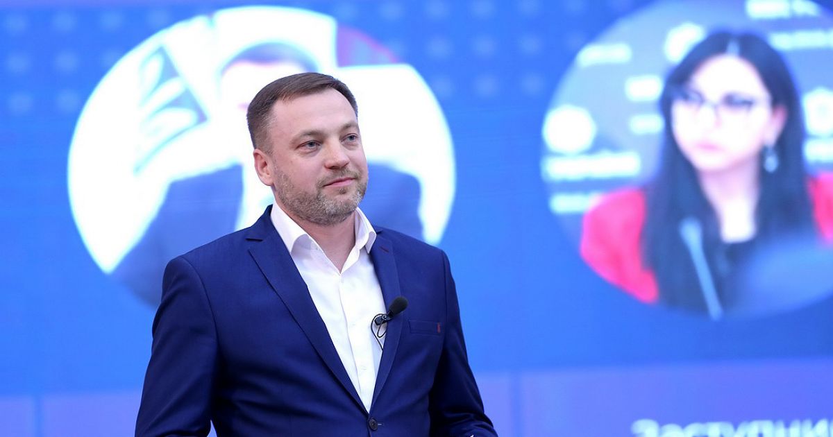 Денис Монастырский