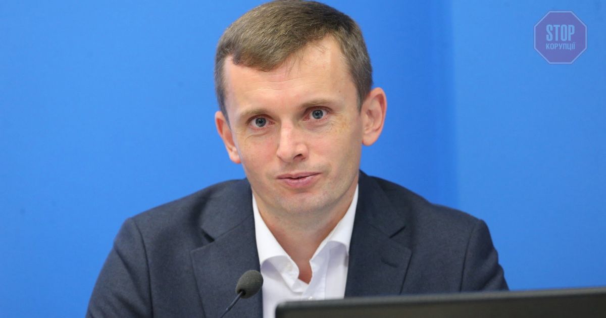 Руслан Бортник