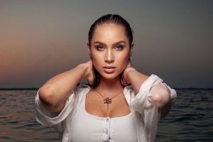 Влада Никольченко