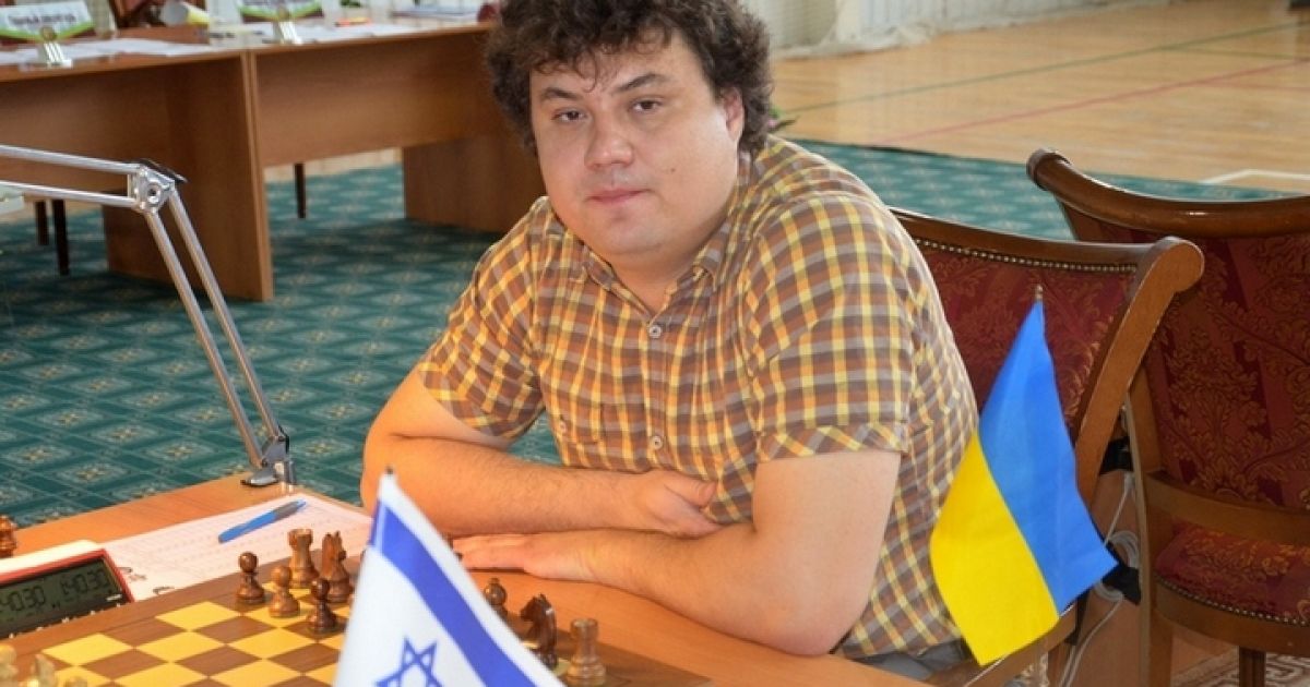 Антон Коробов