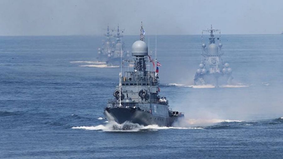 Российские корабли в Азовском море