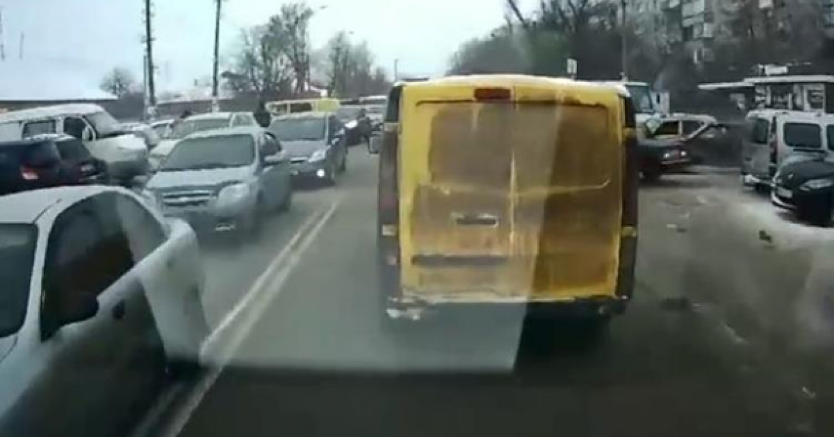 Микроавтобус