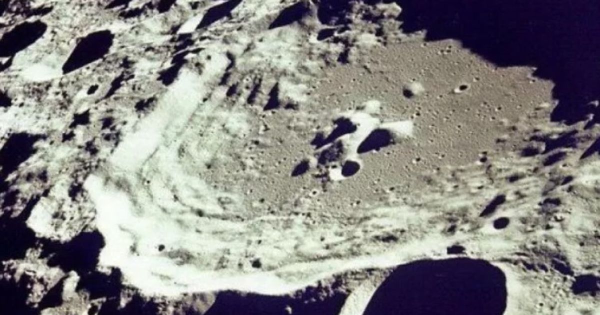Луна