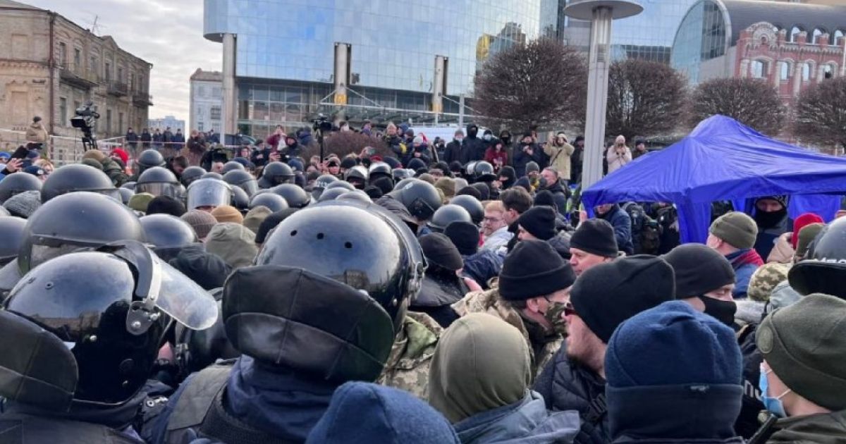 Протести