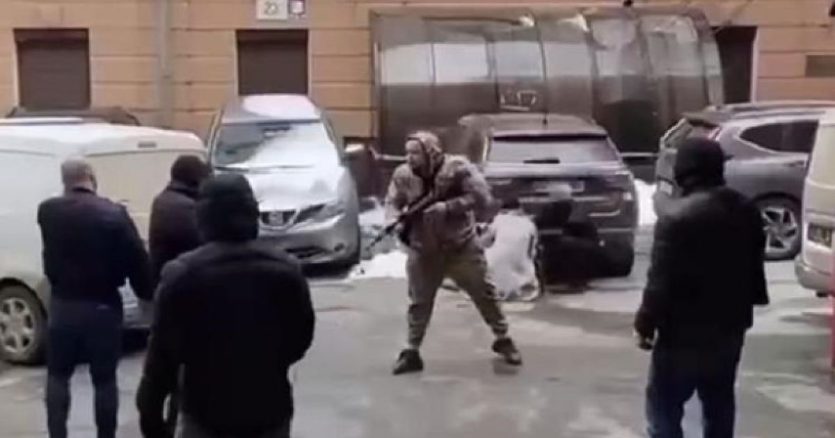Стрельба у здания СБУ