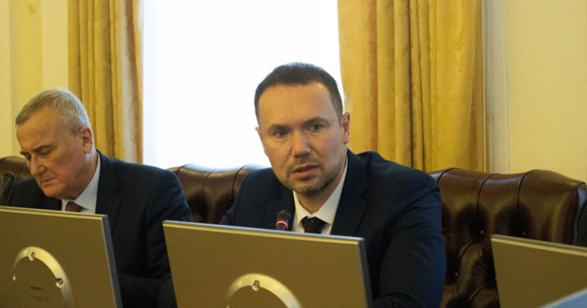 Сергей Шкарлет