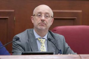 Резников