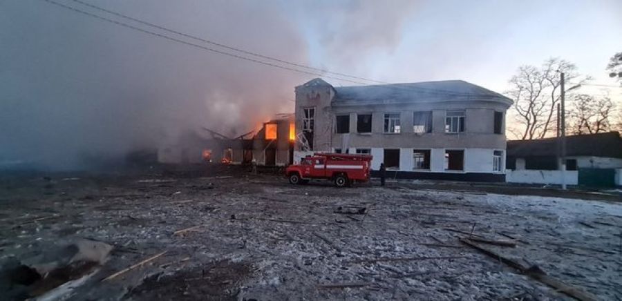 В Харьковской области загорелась школа