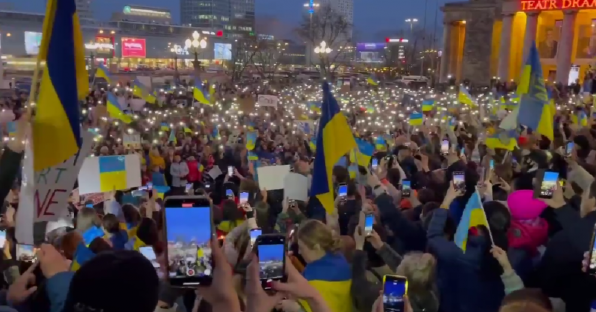 Митинг в Варшаве