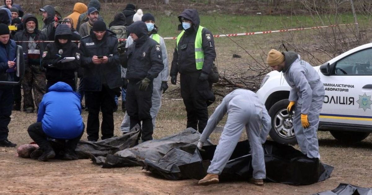 братская могила в Буче