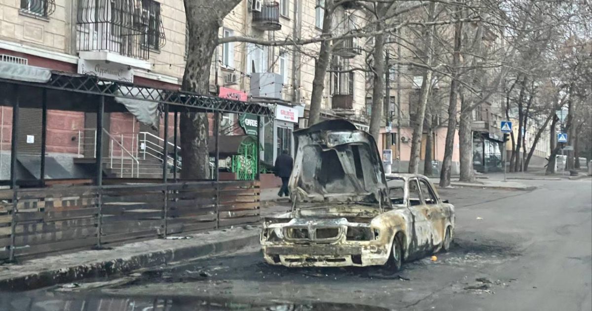 Николаев