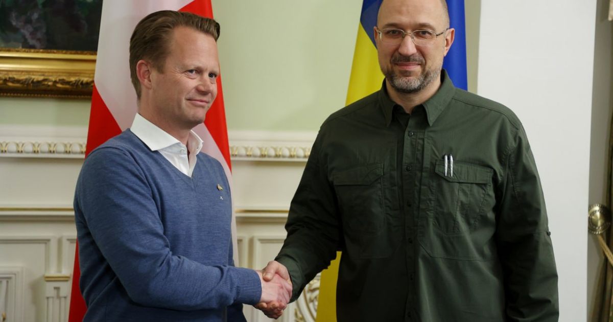 Помощь Украине