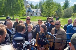 Анналена Бербок в Буче