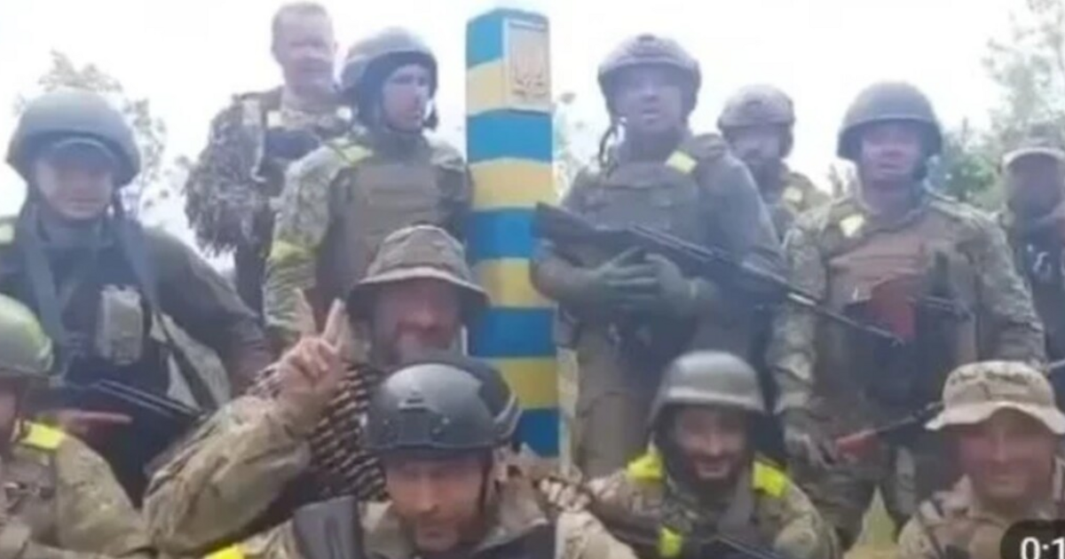 Украинские бойцы оттеснили бойцов