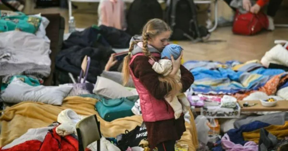 Помощь украинцам
