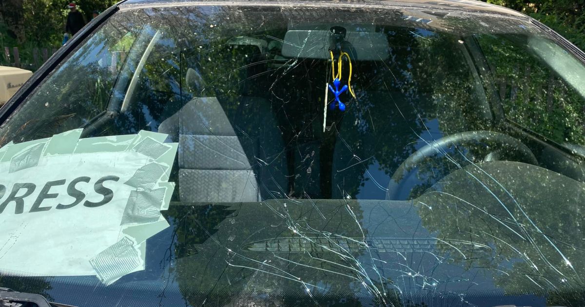 Журналисты попали под обстрел